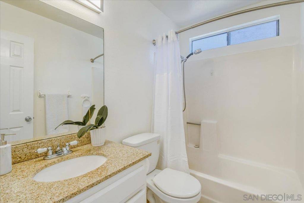 3504 Woodland Way, Carlsbad, CA 92008