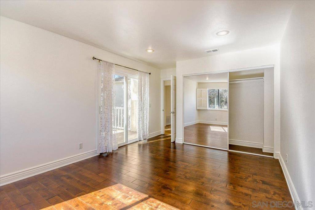 3504 Woodland Way, Carlsbad, CA 92008