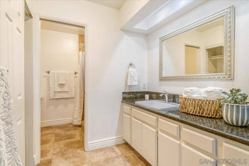 3504 Woodland Way, Carlsbad, CA 92008