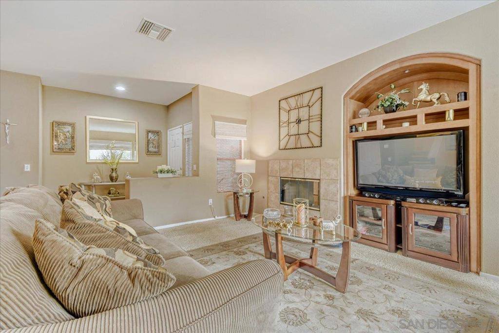 6373 Avenida De Las Vistas, San Diego, CA 92154