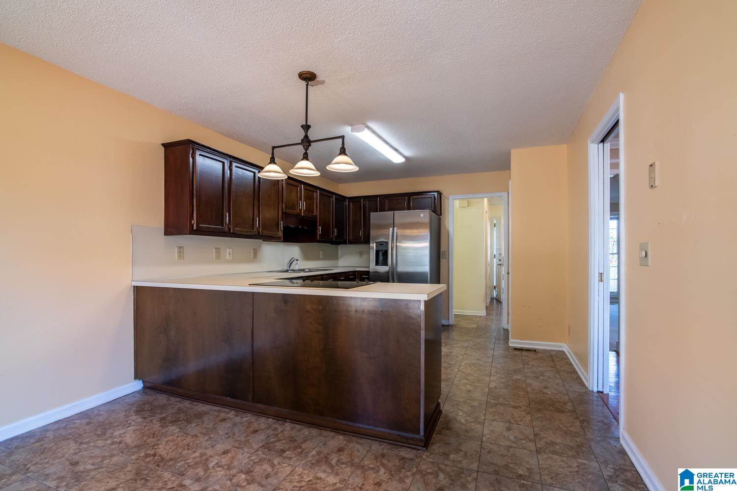 4049 Cross Grove Circle, Birmingham, AL 35242