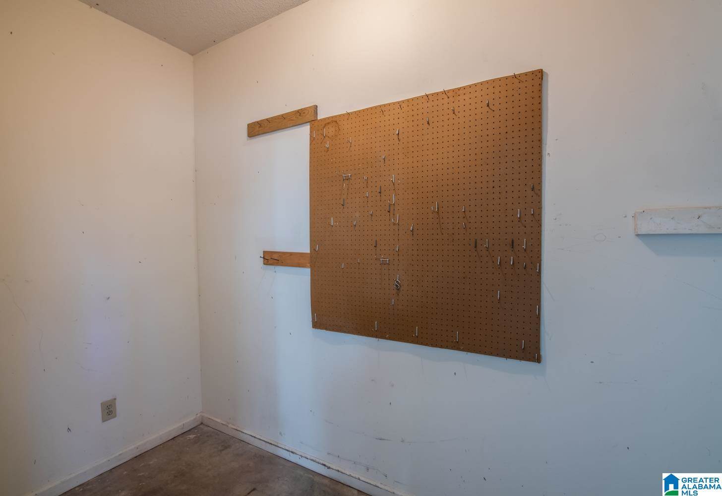 4049 Cross Grove Circle, Birmingham, AL 35242