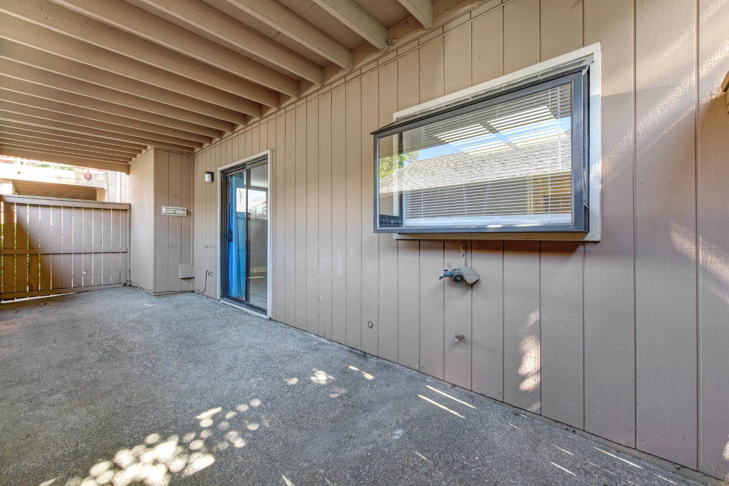 7975 Arcade Lake Lane, Citrus Heights, CA 95610