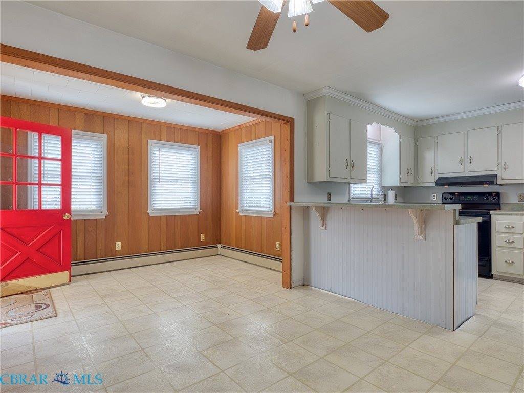 8407 Oyster Cove Road, Hayes, VA 23072