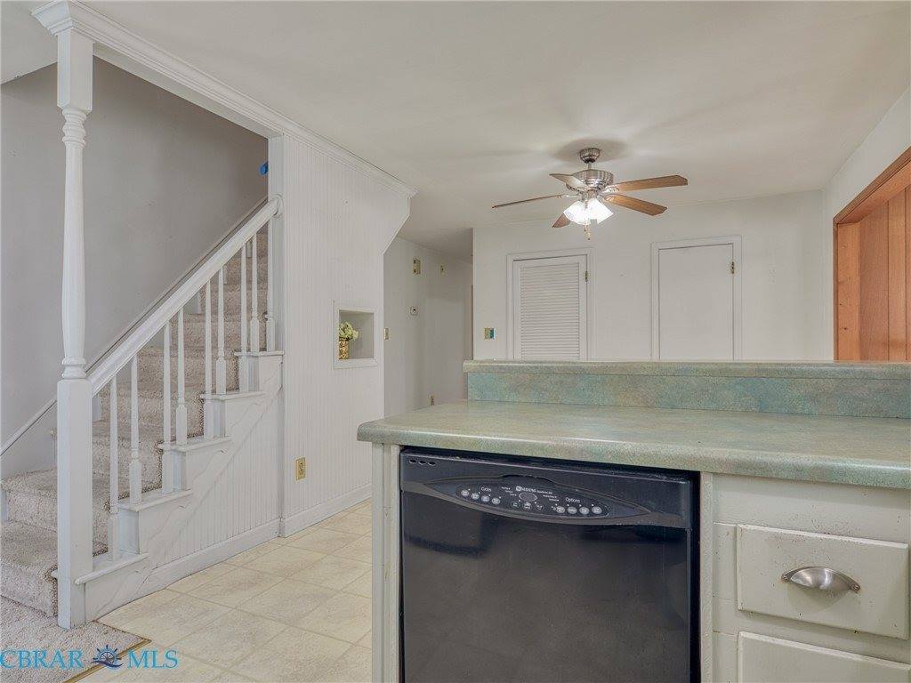 8407 Oyster Cove Road, Hayes, VA 23072