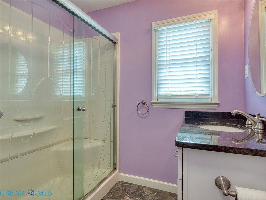 8407 Oyster Cove Road, Hayes, VA 23072