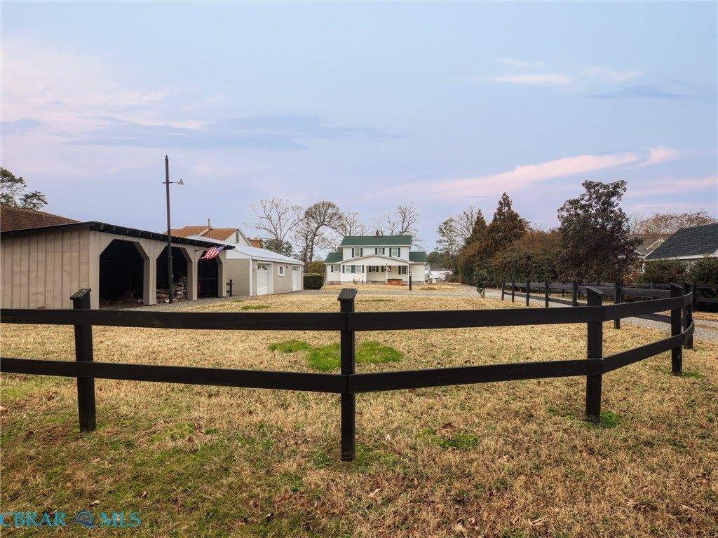 8407 Oyster Cove Road, Hayes, VA 23072