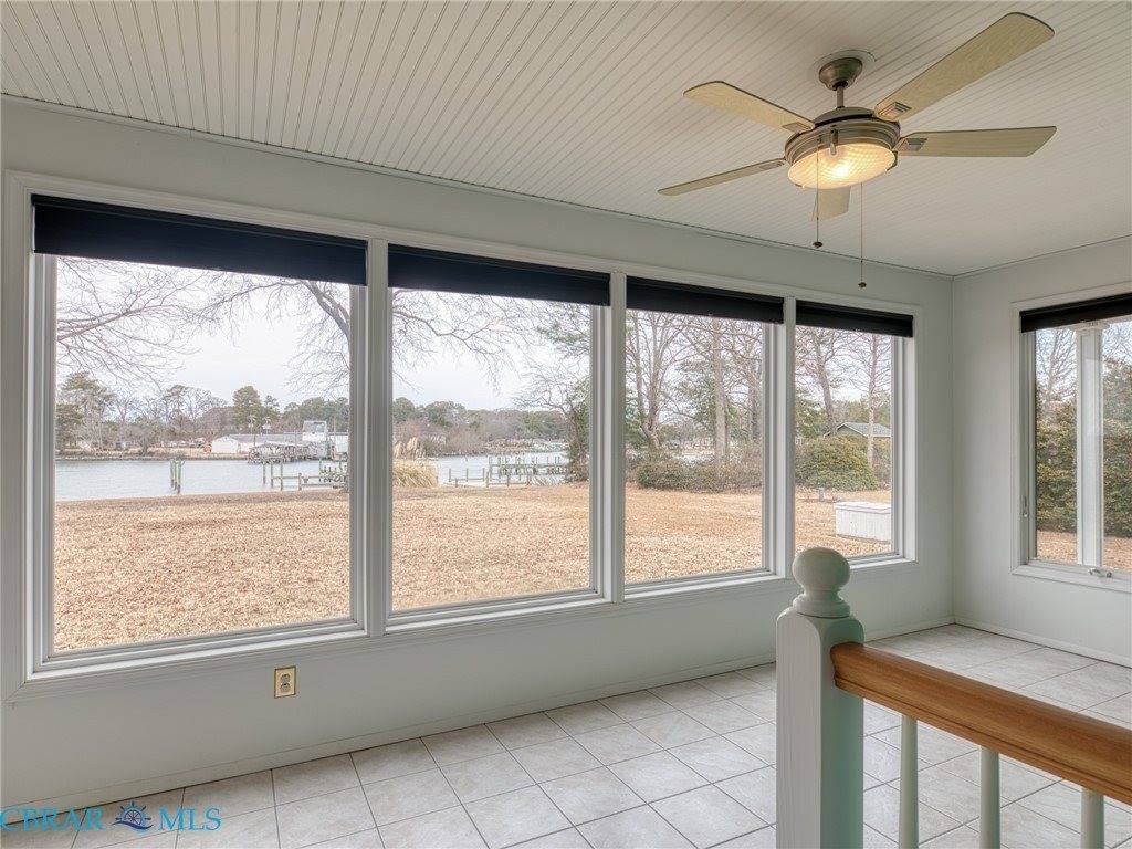 8407 Oyster Cove Road, Hayes, VA 23072