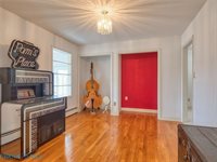 8407 Oyster Cove Road, Hayes, VA 23072