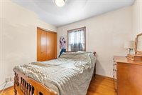 900 14TH Place, Camanche, IA 52730