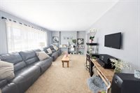 900 14TH Place, Camanche, IA 52730