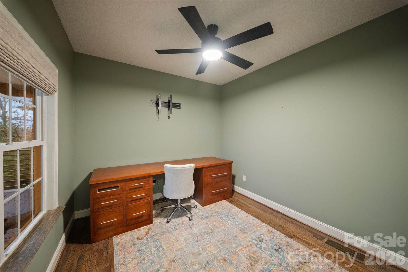 21 Hope Road, Weaverville, NC 28787