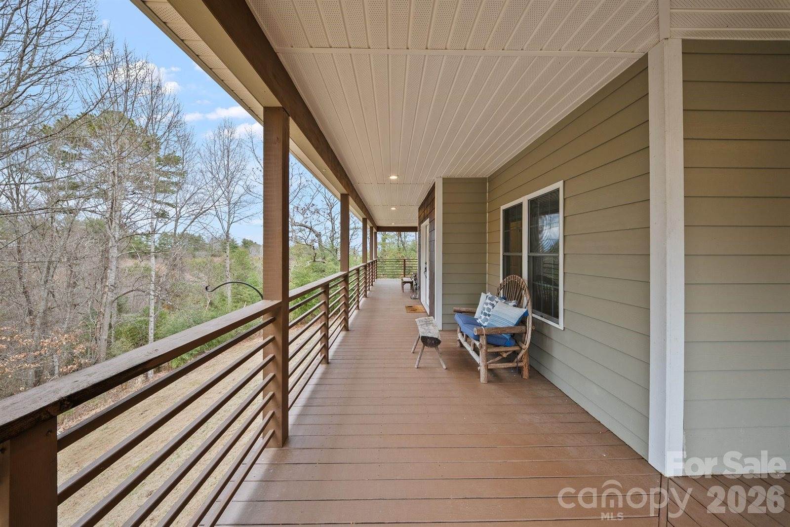 21 Hope Road, Weaverville, NC 28787