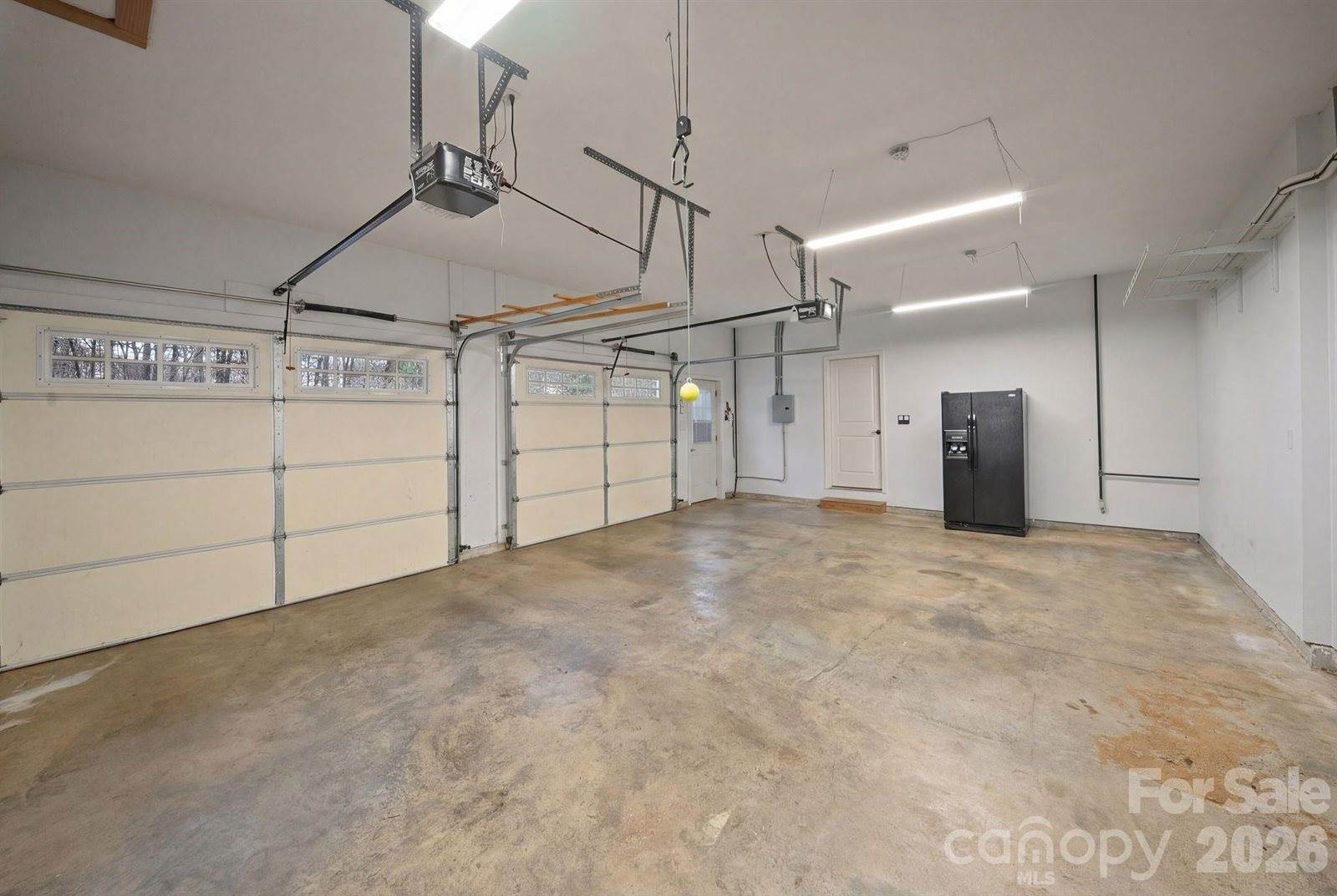 21 Hope Road, Weaverville, NC 28787