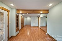 21 Hope Road, Weaverville, NC 28787