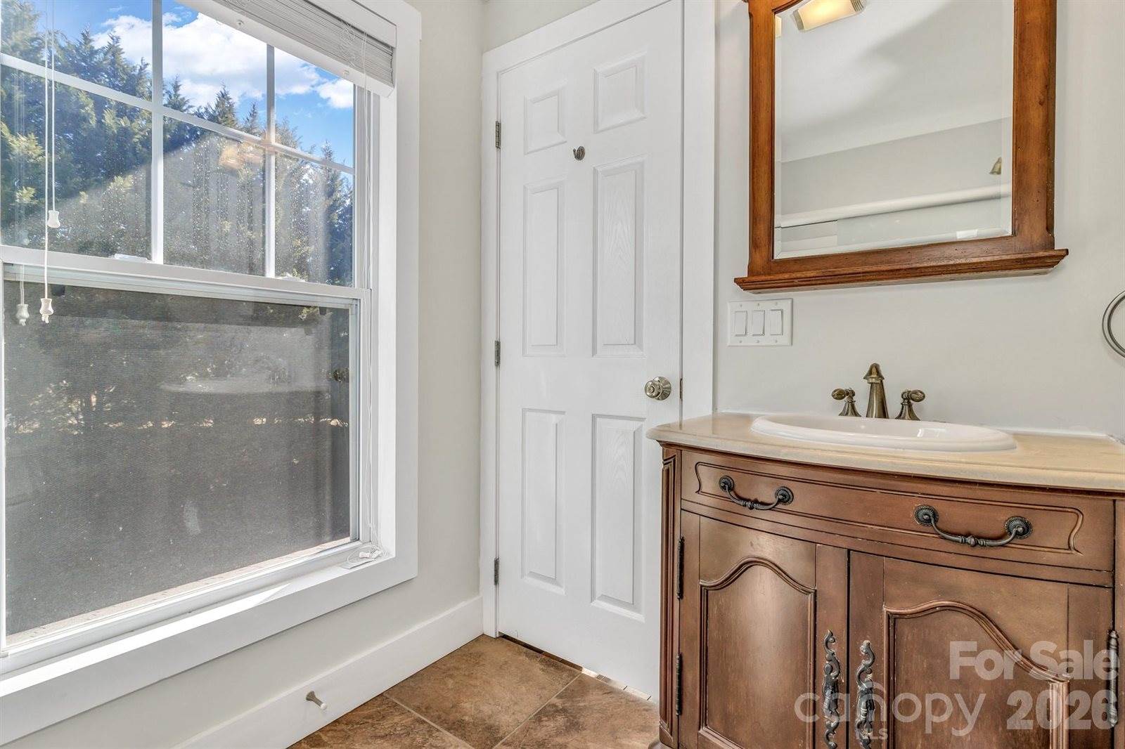 116 Unaka Avenue, Asheville, NC 28803