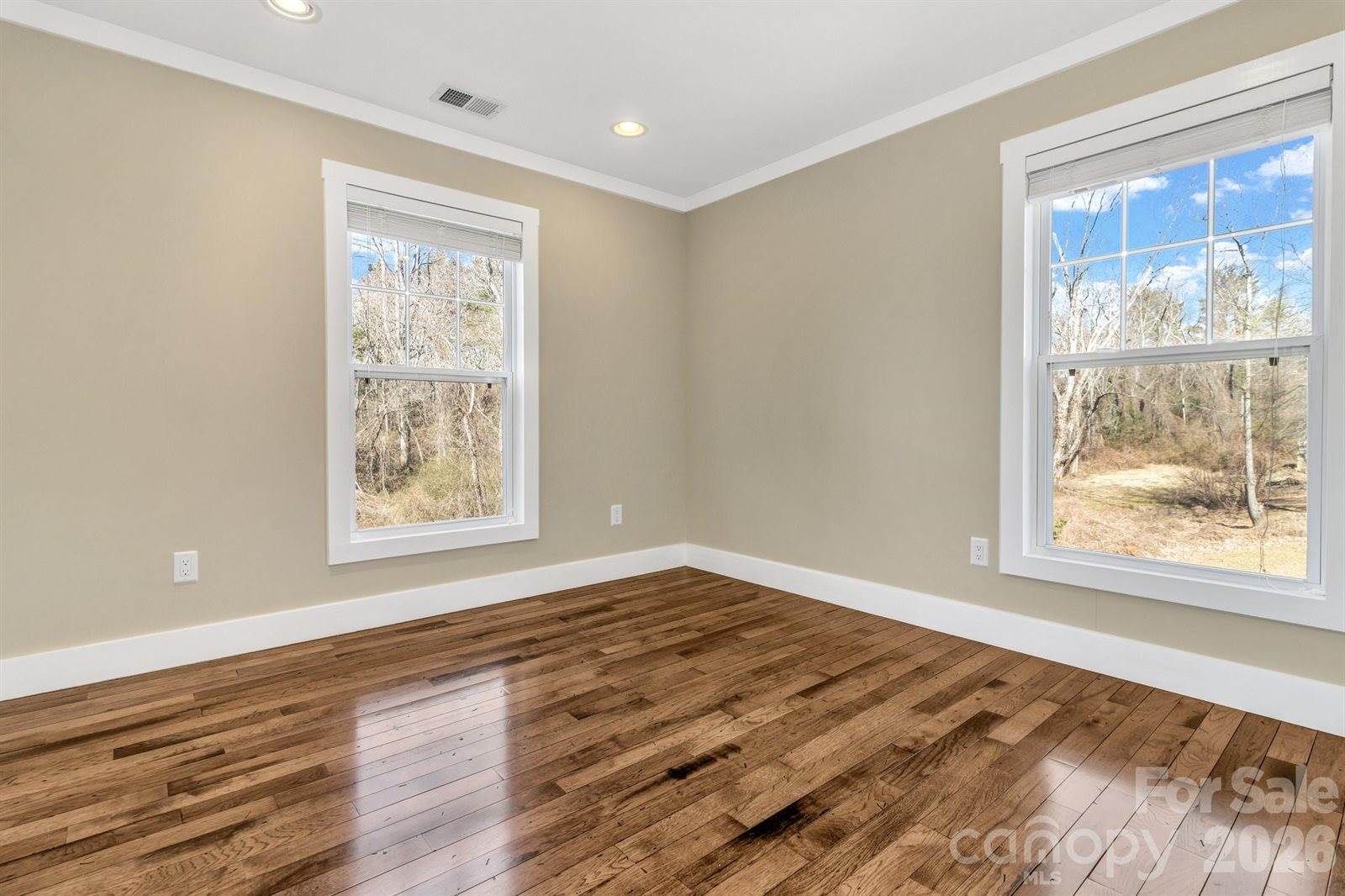 116 Unaka Avenue, Asheville, NC 28803