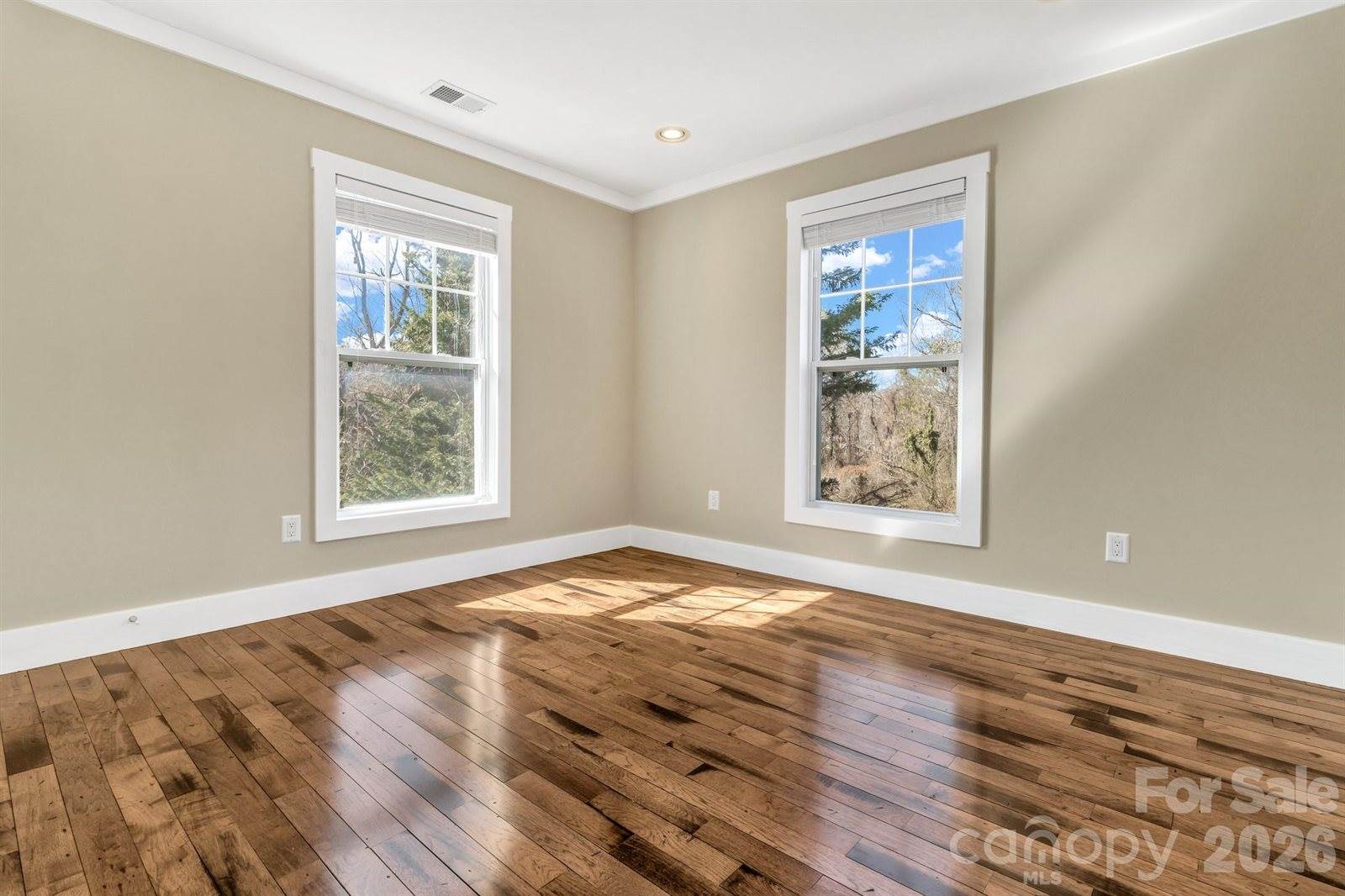 116 Unaka Avenue, Asheville, NC 28803