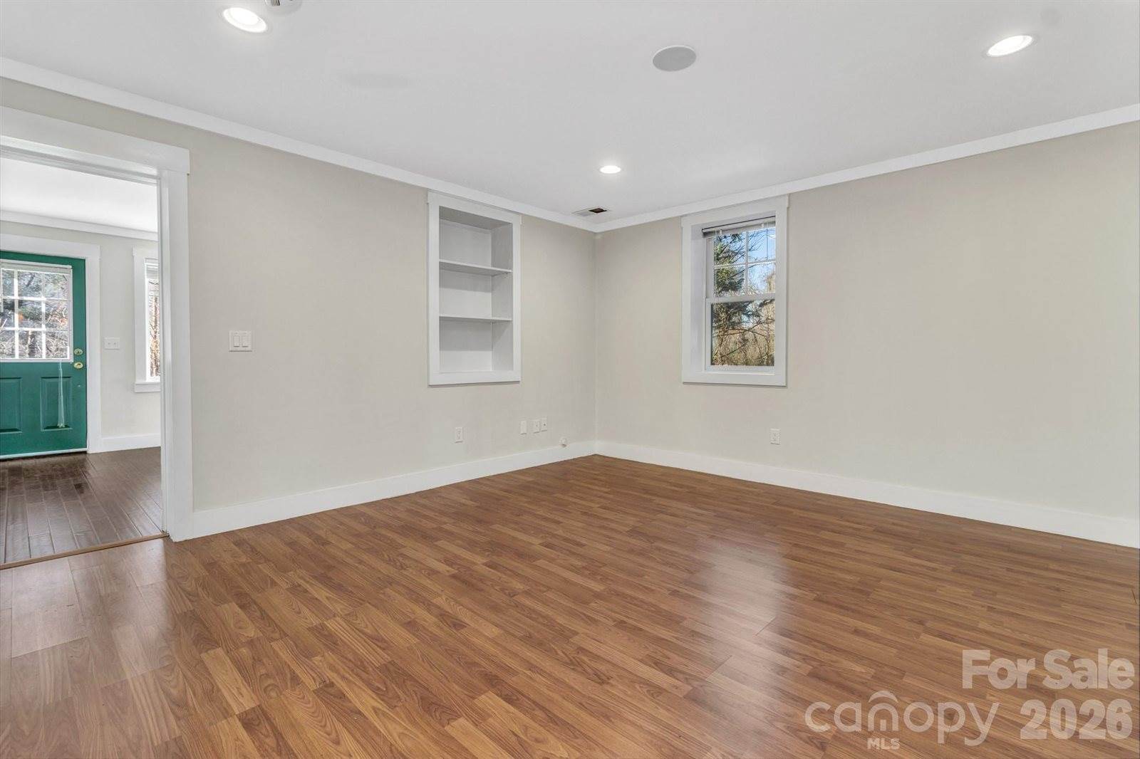 116 Unaka Avenue, Asheville, NC 28803