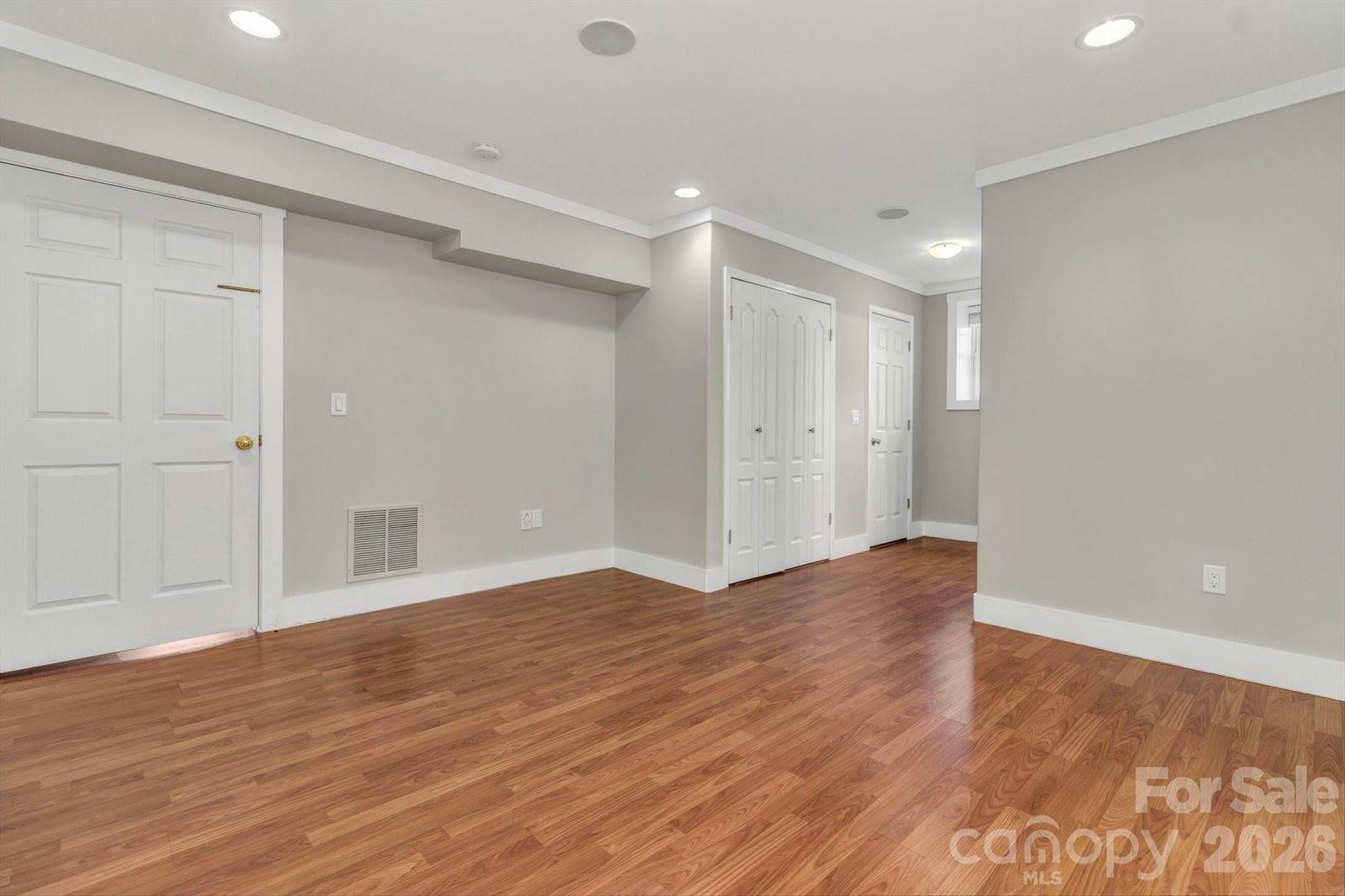 116 Unaka Avenue, Asheville, NC 28803