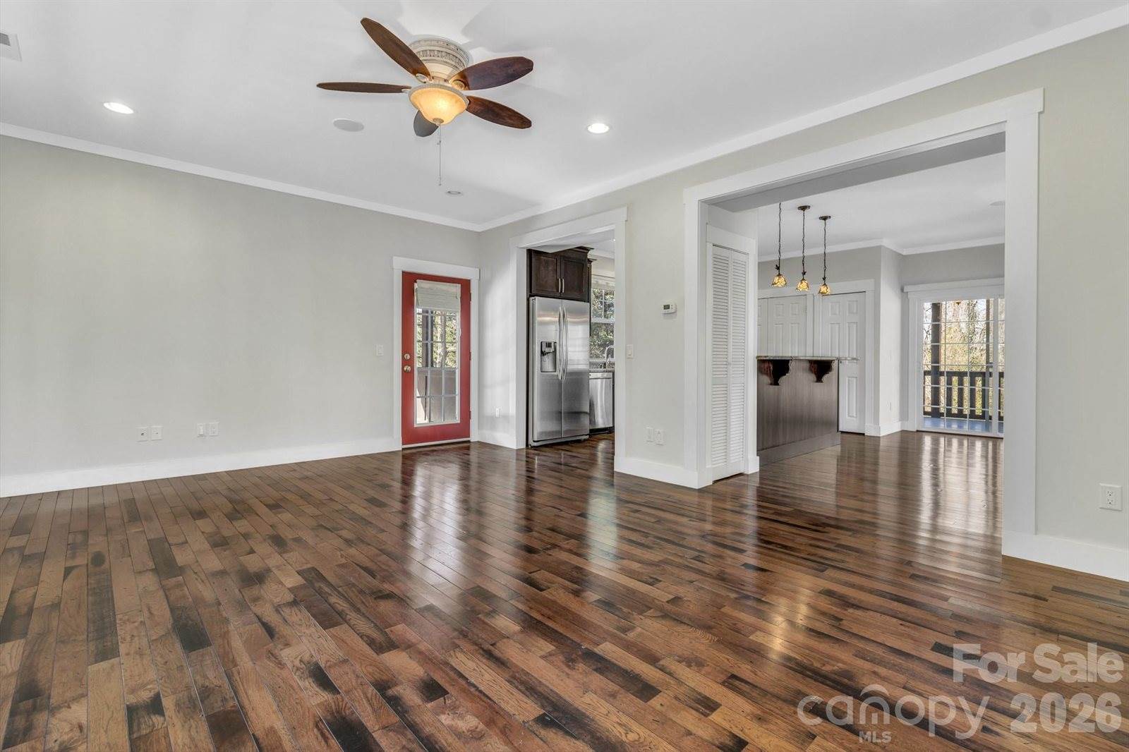 116 Unaka Avenue, Asheville, NC 28803