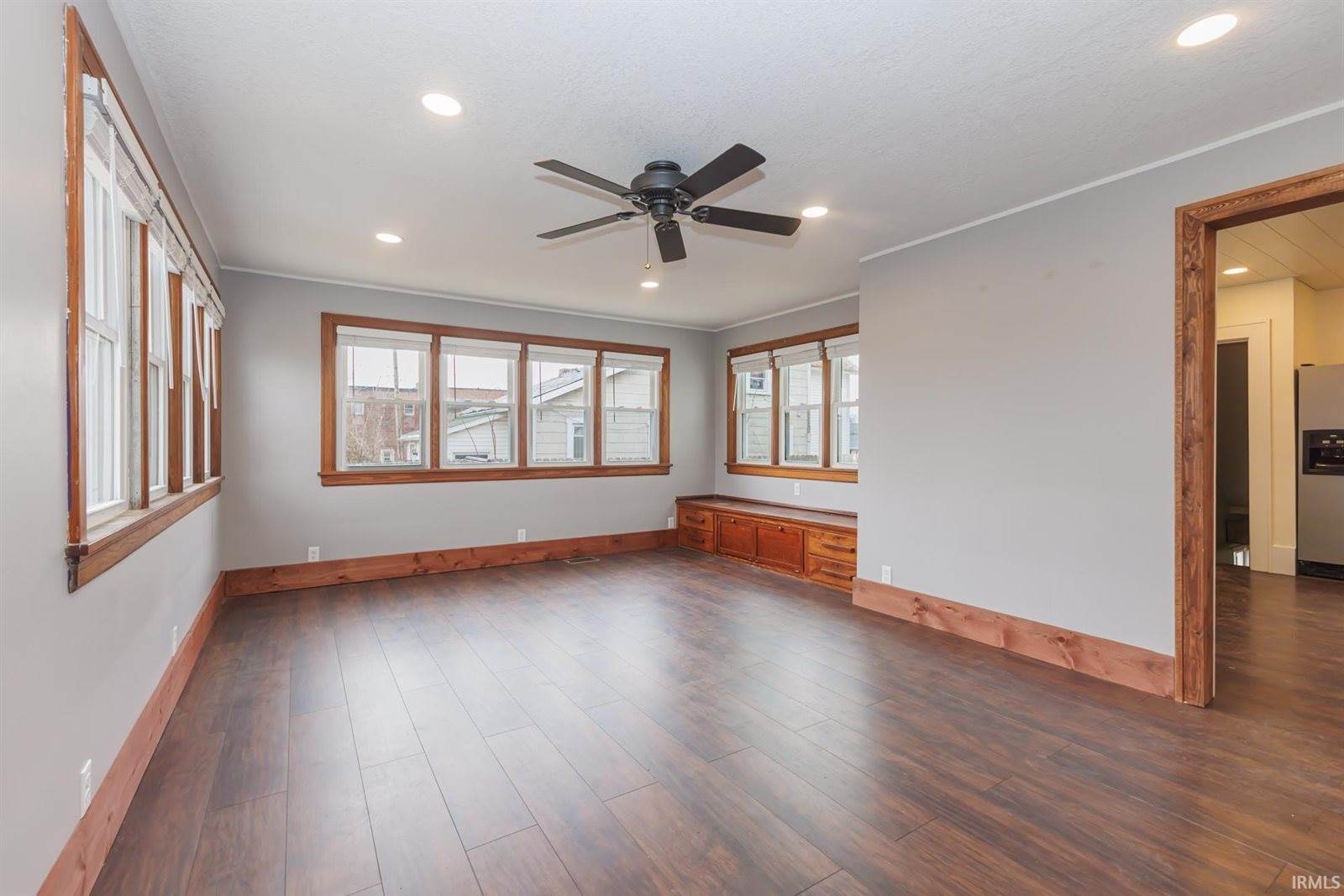 120 N Center Street, Eaton, IN 47338