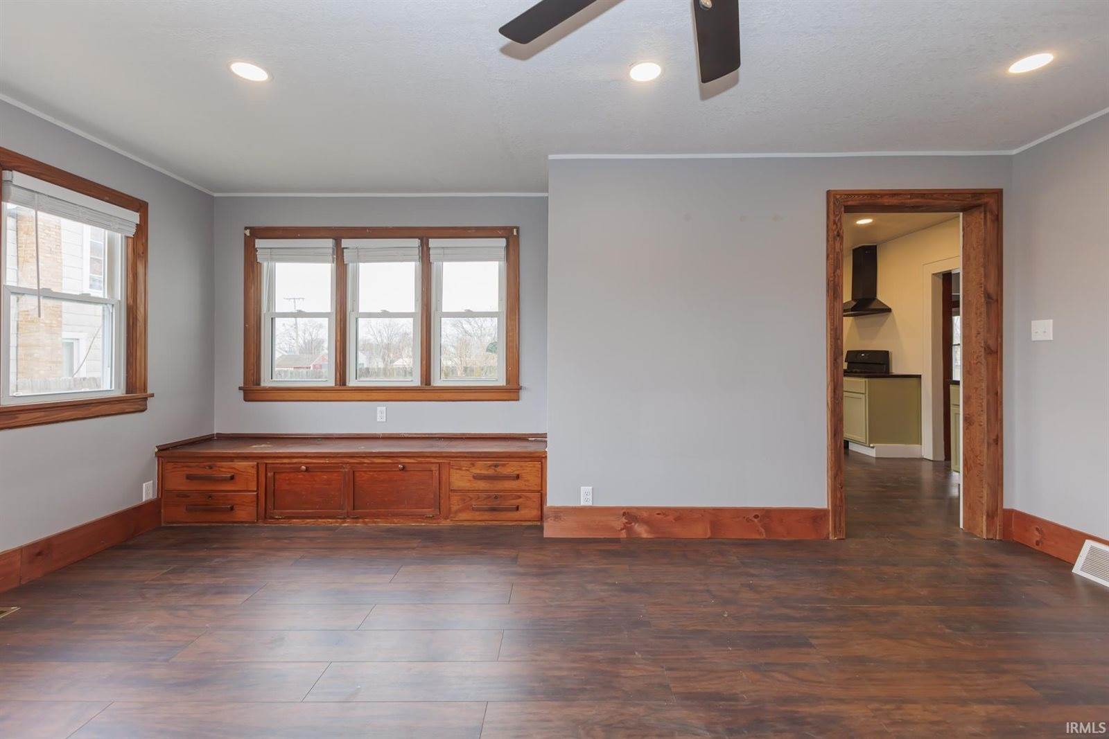 120 N Center Street, Eaton, IN 47338