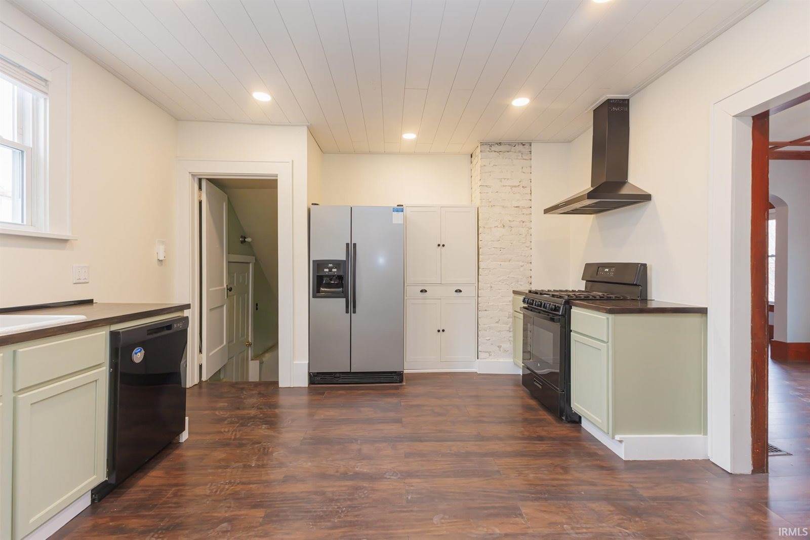 120 N Center Street, Eaton, IN 47338