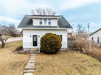 120 N Center Street, Eaton, IN 47338