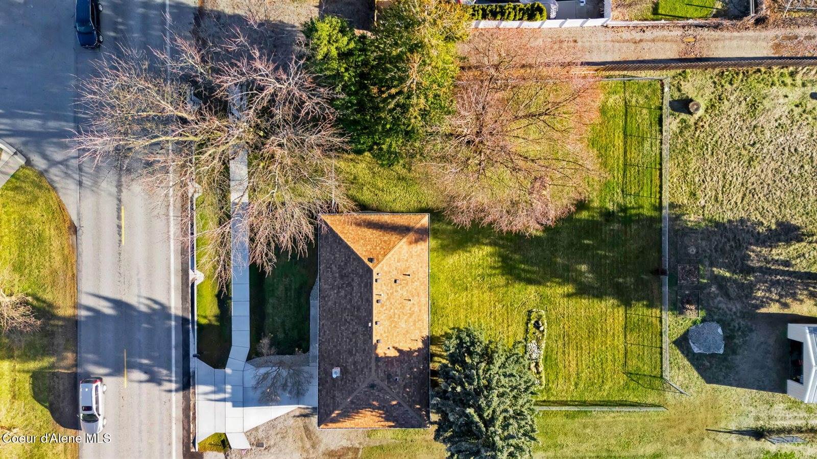 1810 West Honeysuckle Ave, Hayden, ID 83835