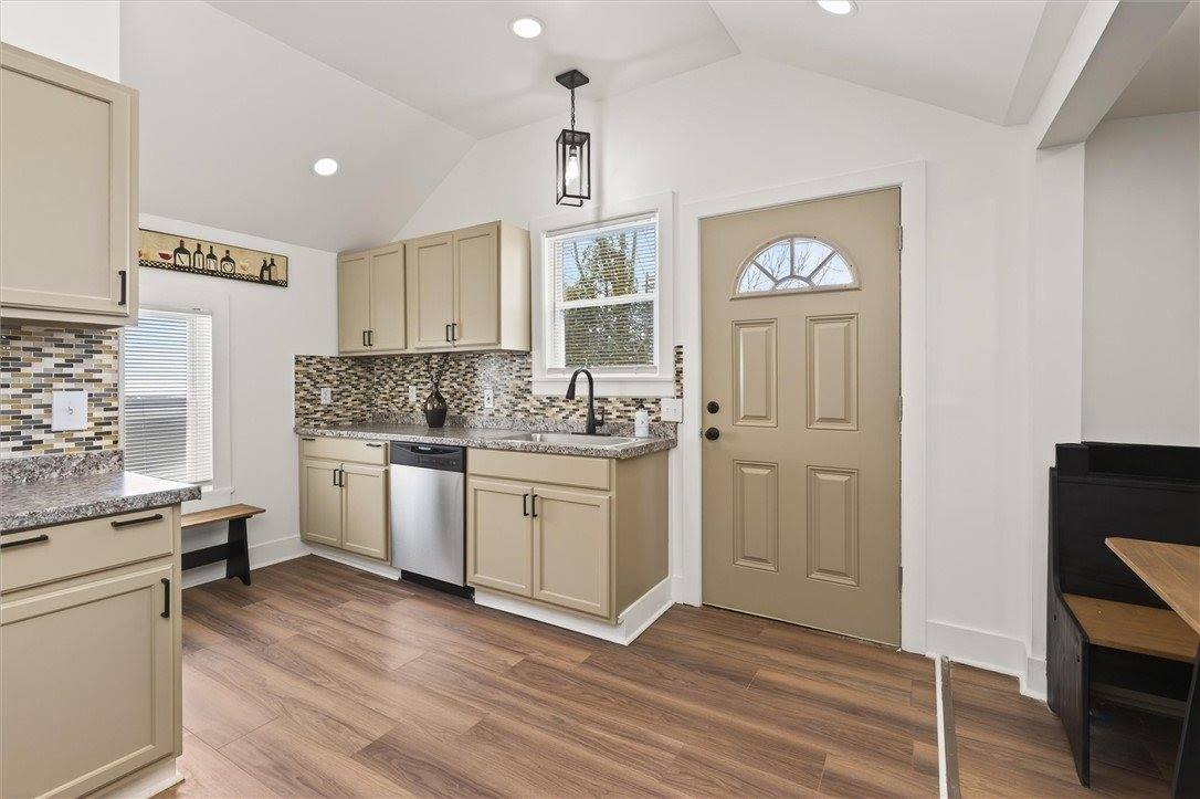 66 Starling Street, Rochester, NY 14613