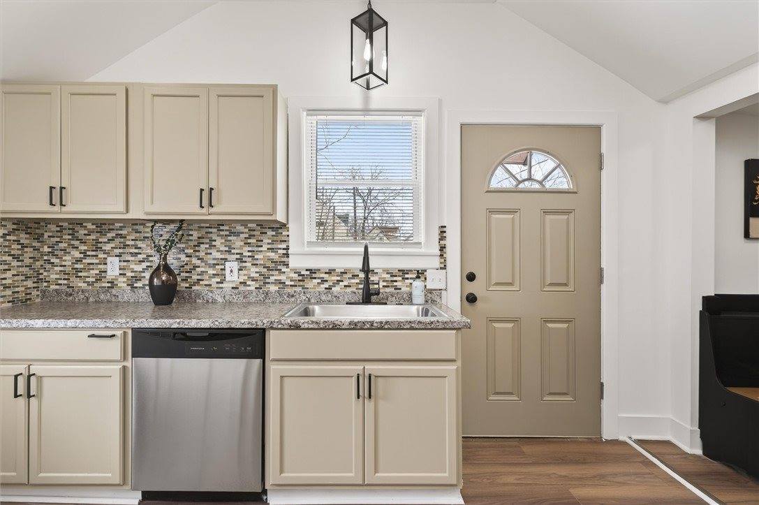 66 Starling Street, Rochester, NY 14613