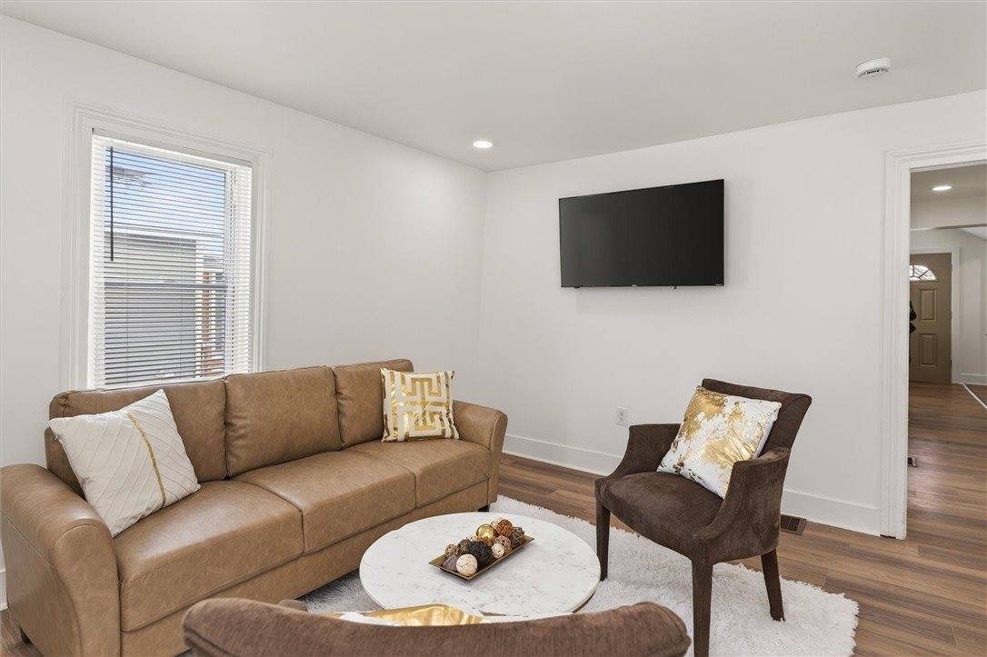 66 Starling Street, Rochester, NY 14613