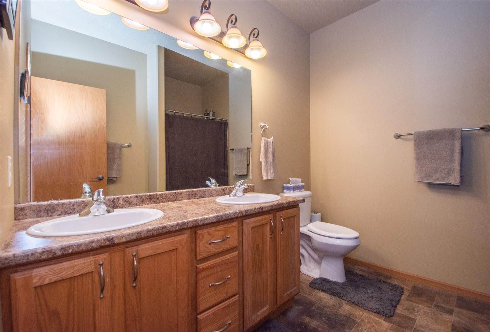 1218 35th Street Circle South, Moorhead, MN 56560