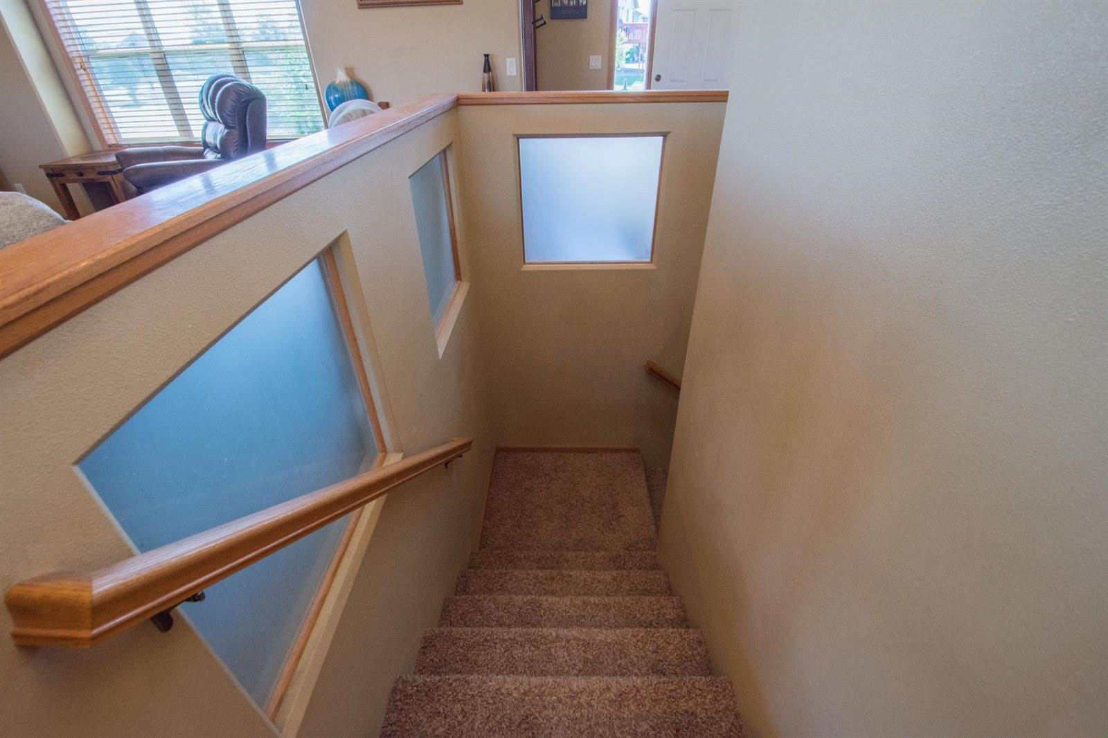 1218 35th Street Circle South, Moorhead, MN 56560