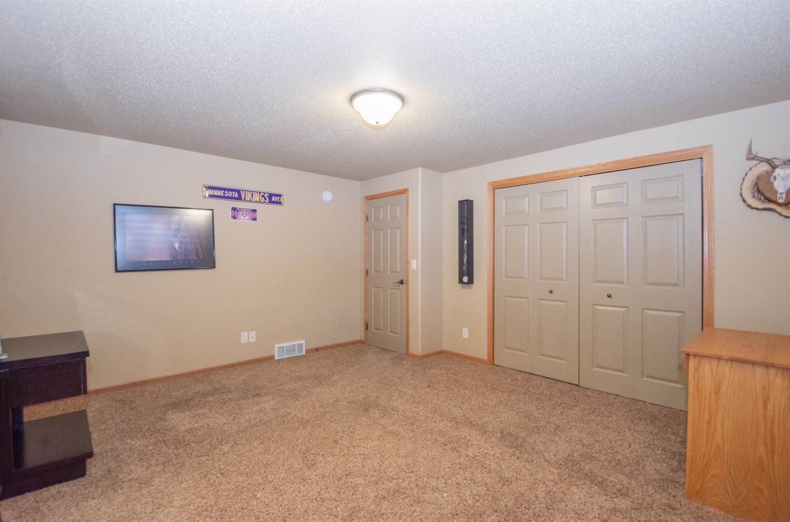 1218 35th Street Circle South, Moorhead, MN 56560