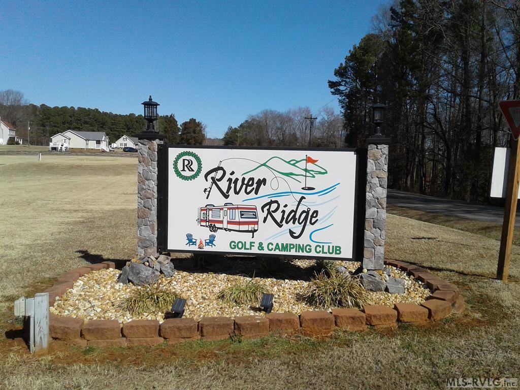 302 Bighorn Trail, Bracey, VA 23919