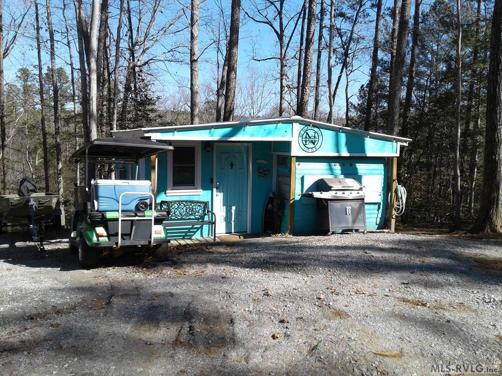 302 Bighorn Trail, Bracey, VA 23919