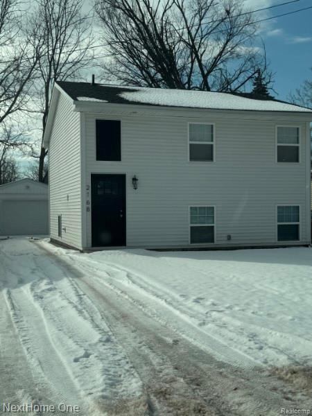 2168 Williamson Avenue East, BurtonCity_Genesee, MI 48529