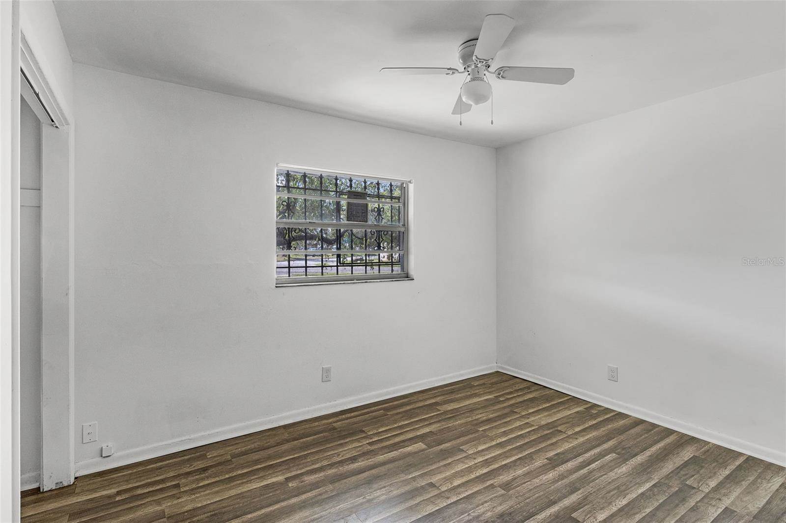 815 Papaya Drive, Tampa, FL 33619