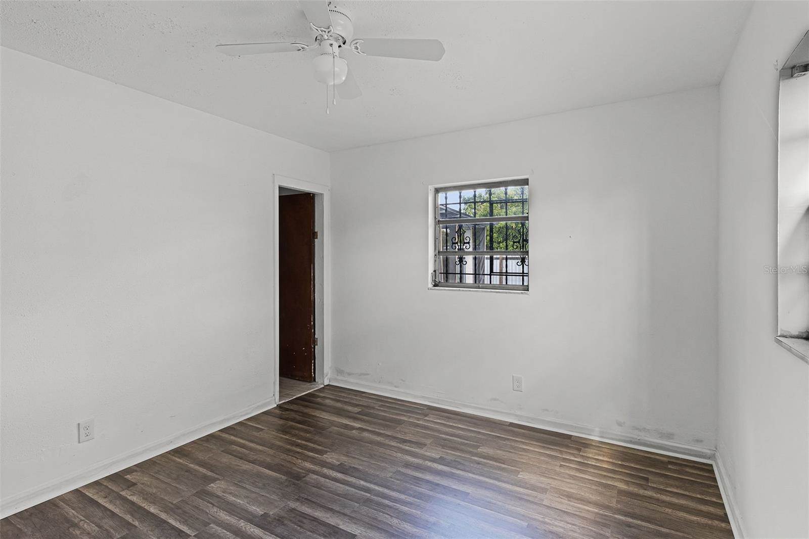 815 Papaya Drive, Tampa, FL 33619
