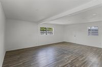 815 Papaya Drive, Tampa, FL 33619