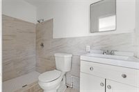 815 Papaya Drive, Tampa, FL 33619