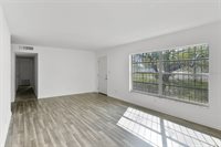 815 Papaya Drive, Tampa, FL 33619