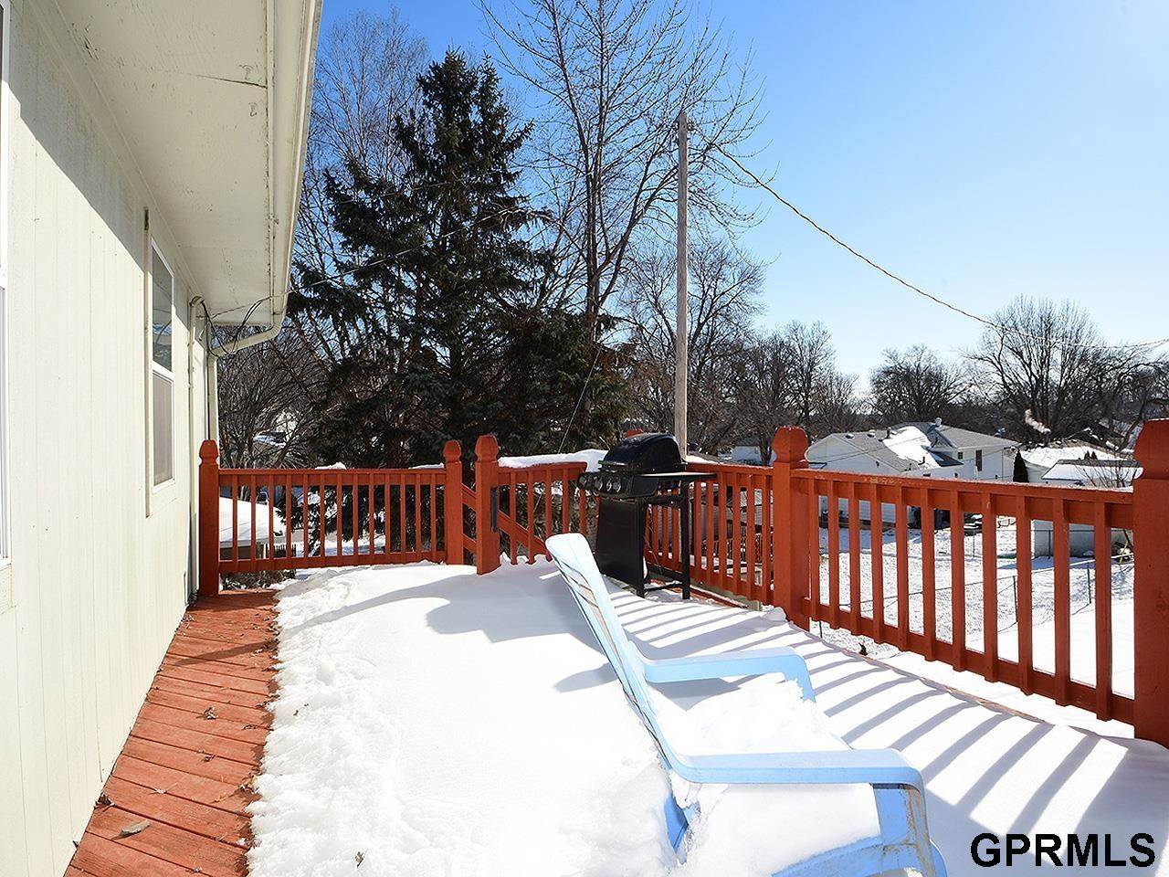 12421 Frances Circle, Omaha, NE 68144