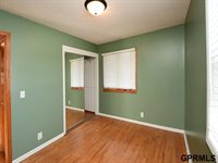 12421 Frances Circle, Omaha, NE 68144