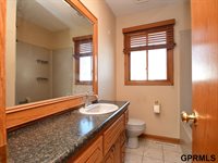 12421 Frances Circle, Omaha, NE 68144