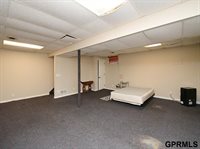 12421 Frances Circle, Omaha, NE 68144