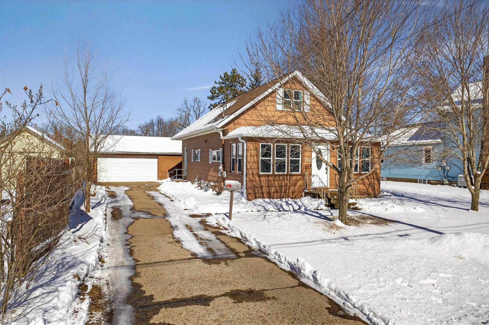 220 Wood Avenue, Nekoosa, WI 54457