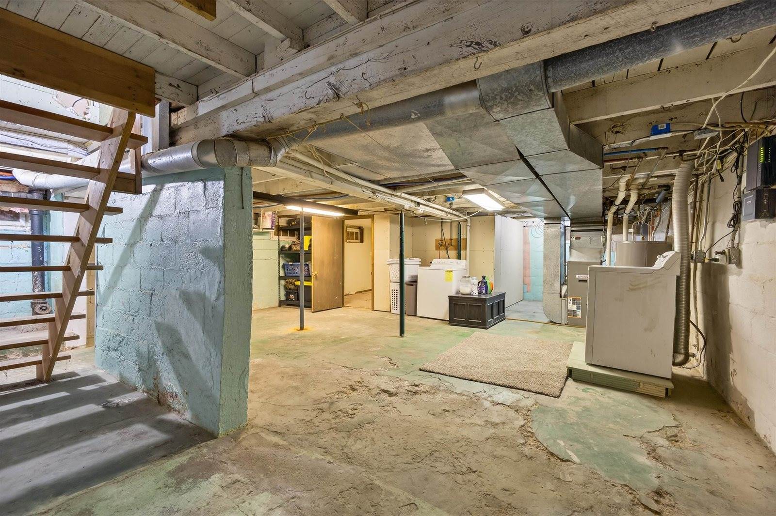 220 Wood Avenue, Nekoosa, WI 54457